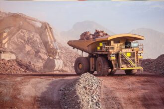 Codelco y Río Tinto se asocian para explorar y desarrollar proyecto de cobre en la Región de Atacama