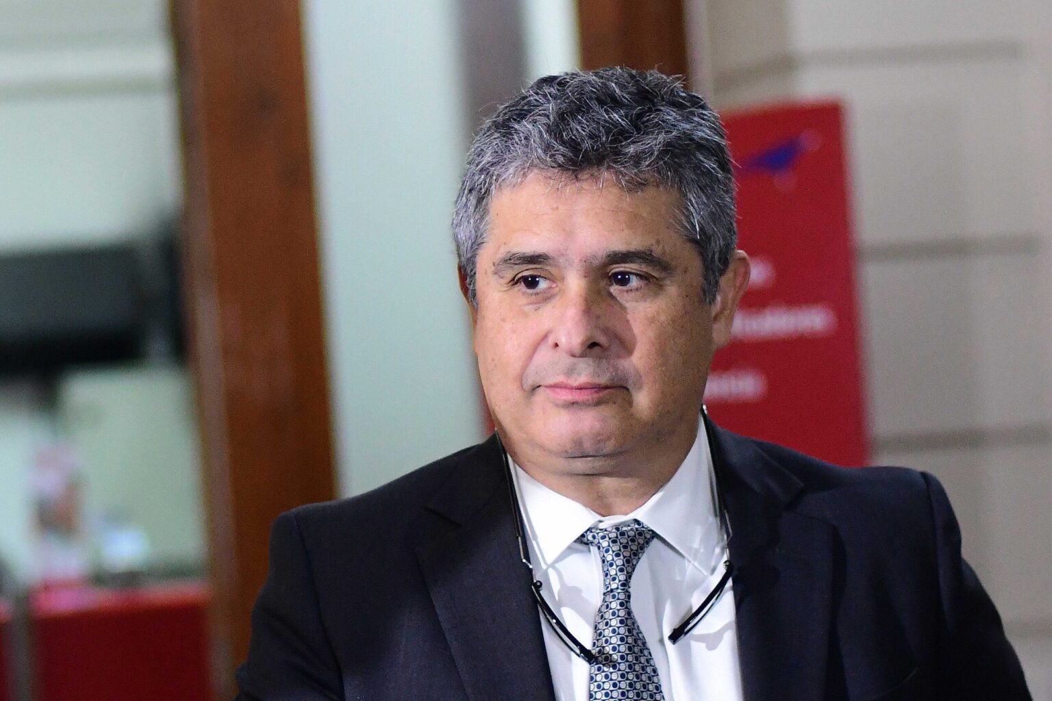 Allanamientos en oficinas del abogado Luis Hermosilla: Hermano y defensor sostiene que "hay delito" Allanamientos en oficinas del abogado Luis Hermosilla: Hermano y defensor sostiene que "hay delito"