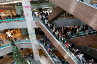 Ventas del Retail en Octubre: Persiste la Contracción, Según Estudio de la CNC