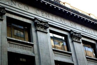 Banco Central pronostica que PIB cierre 2023 con nulo crecimiento y mantiene perspectiva de alza de hasta 2,25% el 2024