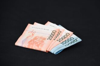 Revisa con tu RUT si tienes que cobrar Bono Marzo 2024