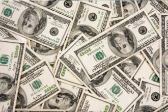 ¿A qué valor está la UF, UTM y dólar este 16 de enero?