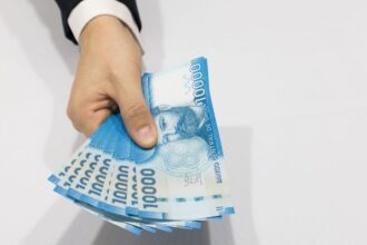 "Bono Base Familiar: Beneficios económicos para hogares en situación de pobreza extrema"