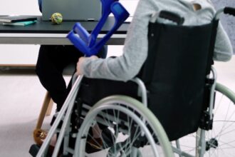 Indemnización millonaria por negligencia médica que dejó parapléjico a un hombre