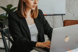 Pago mensual del Bono al Trabajo de la Mujer: requisitos y beneficios