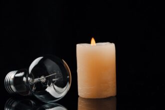 Cómo reportar un corte de luz: CGE, Enel y Chilquinta en Chile