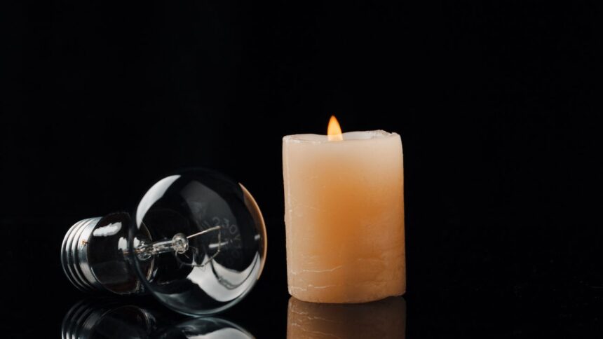 Cómo reportar un corte de luz: CGE, Enel y Chilquinta en Chile