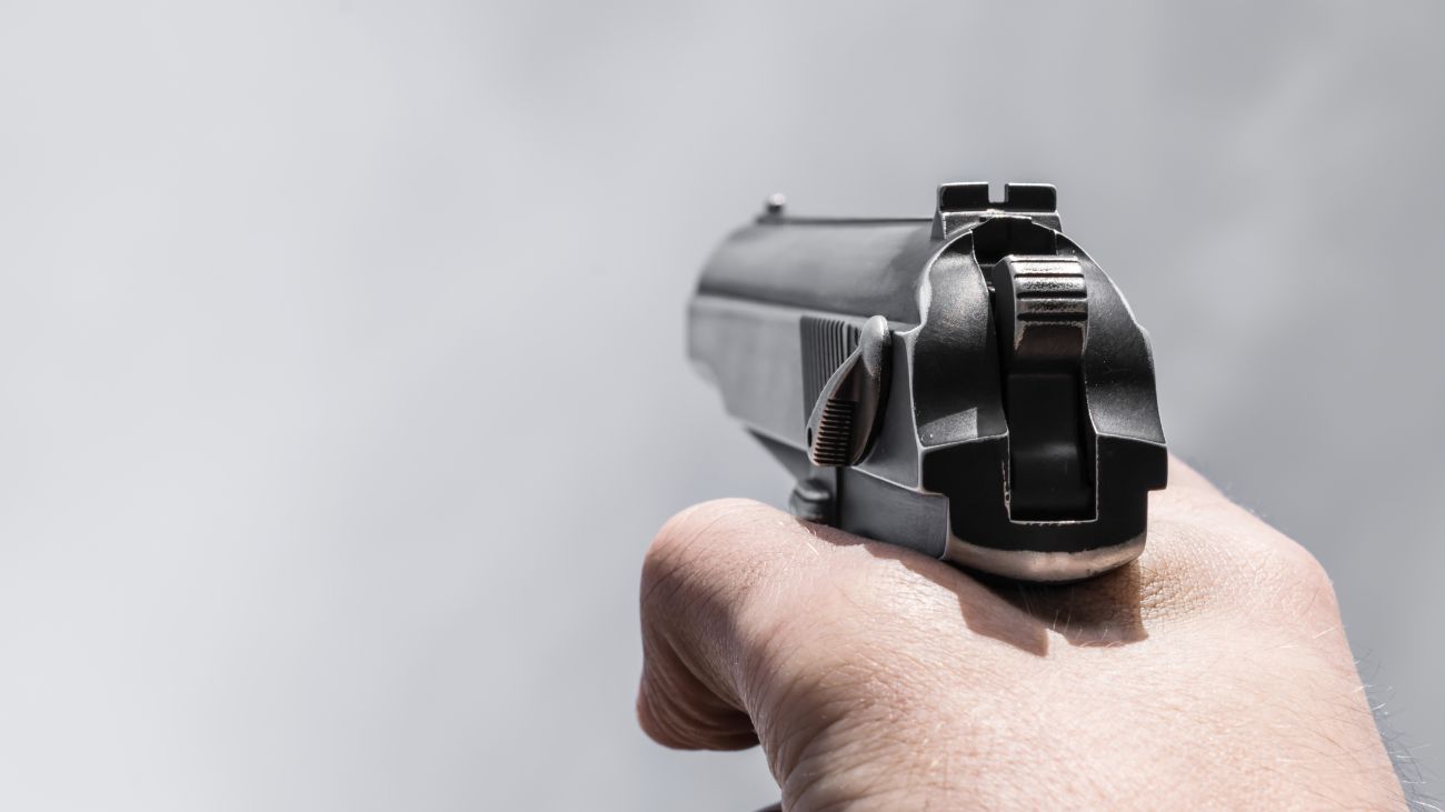 Detenido hombre que apuntó con arma de fuego a Carabinero en Buin Detenido hombre que apuntó con arma de fuego a Carabinero en Buin