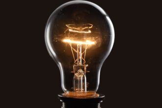 Enel enfrenta cargos por cortes de luz y mala atención a clientes