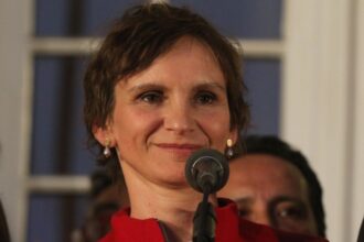 Ministra Tohá protagoniza gracioso lapsus al referirse al Presidente Piñera