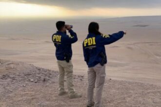 Detienen a coyote y conductores de minibuses por tráfico de migrantes