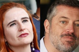 Alcaldesa de Ñuñoa presenta evidencia de comunicación con Sebastián Sichel luego de agresión