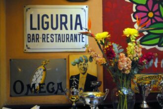 El emblemático Bar Liguria de Pedro de Valdivia cierra sus puertas: un golpe a la bohemia santiaguina
