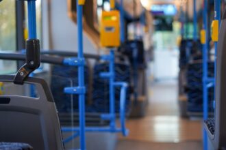 Conductor del bus RED amenza a pasajeros y es detenido por Carabineros