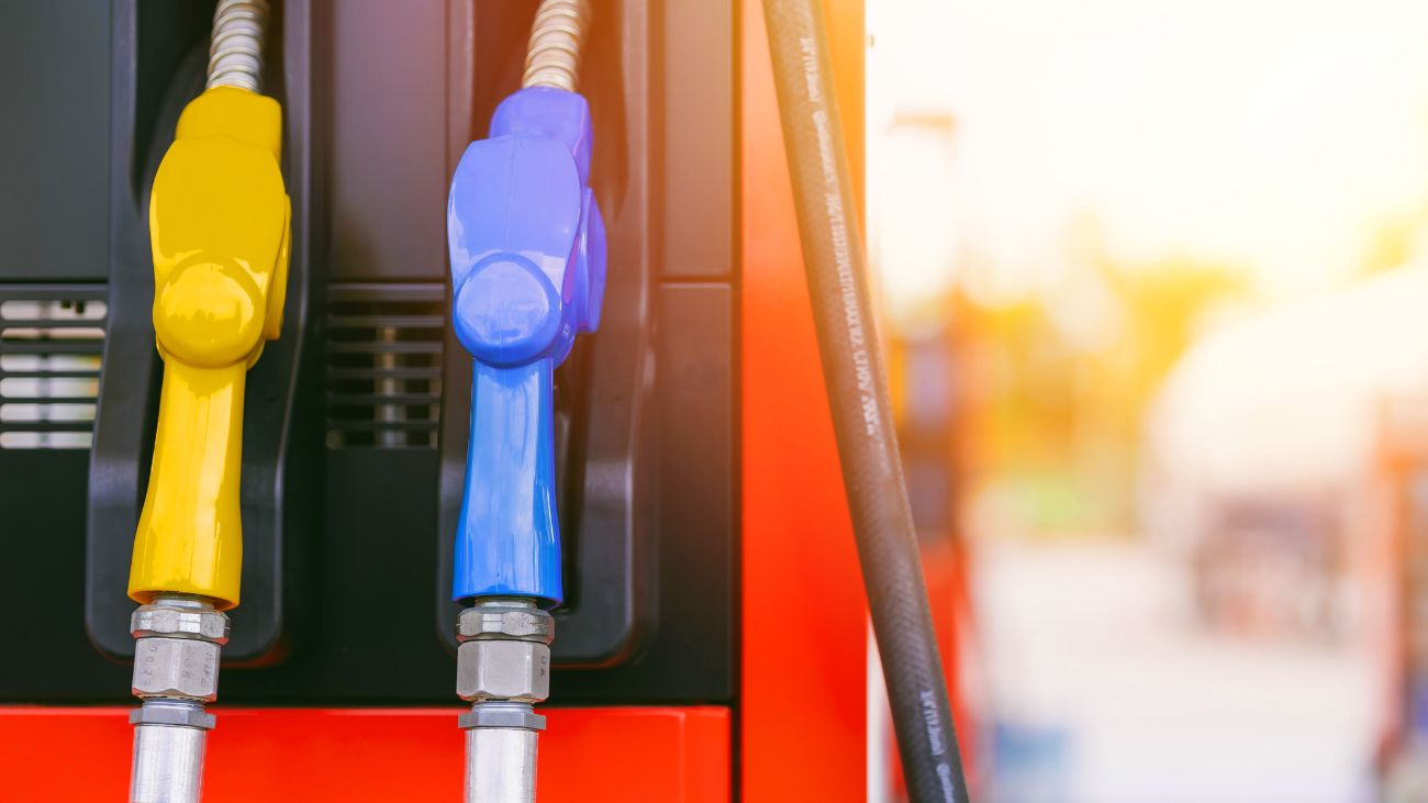 Nuevo aumento en el precio de las bencinas afecta a los automovilistas