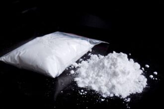 Gran incautación de cocaína oculta en tarros de leche condensada