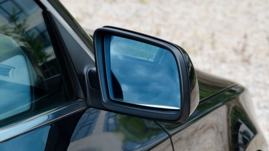 Reglamento de grabado de patentes en vehículos: plazos y multas en Chile