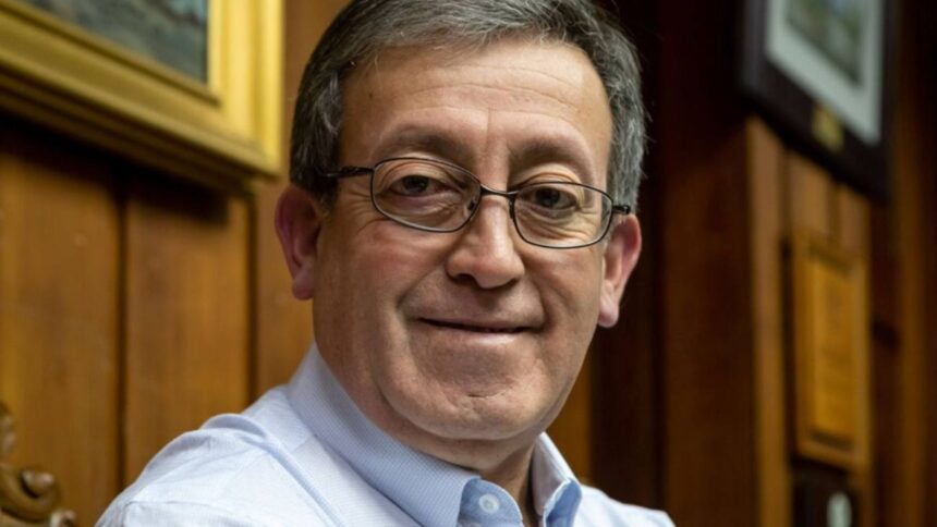 Destituyen al alcalde de Puerto Montt por irregularidades en su gestión