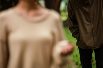 Mujeres denuncian abusador sexual serial en La Florida hace varios años