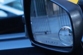 Reglamento de grabado de patentes en vehículos: plazos y multas establecidas