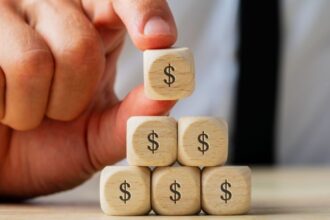 Gurú de los negocios enfrenta nueva formalización por estafa piramidal