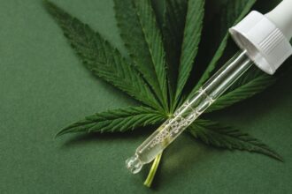 Graves irregularidades y pérdidas millonarias en programa de uso compasivo de cannabis