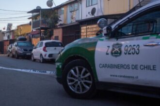 Violento asalto a funcionarios de la Armada en Valparaíso deja herido