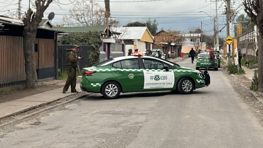 Hombre intenta atacar a Carabineros con machete en La Florida