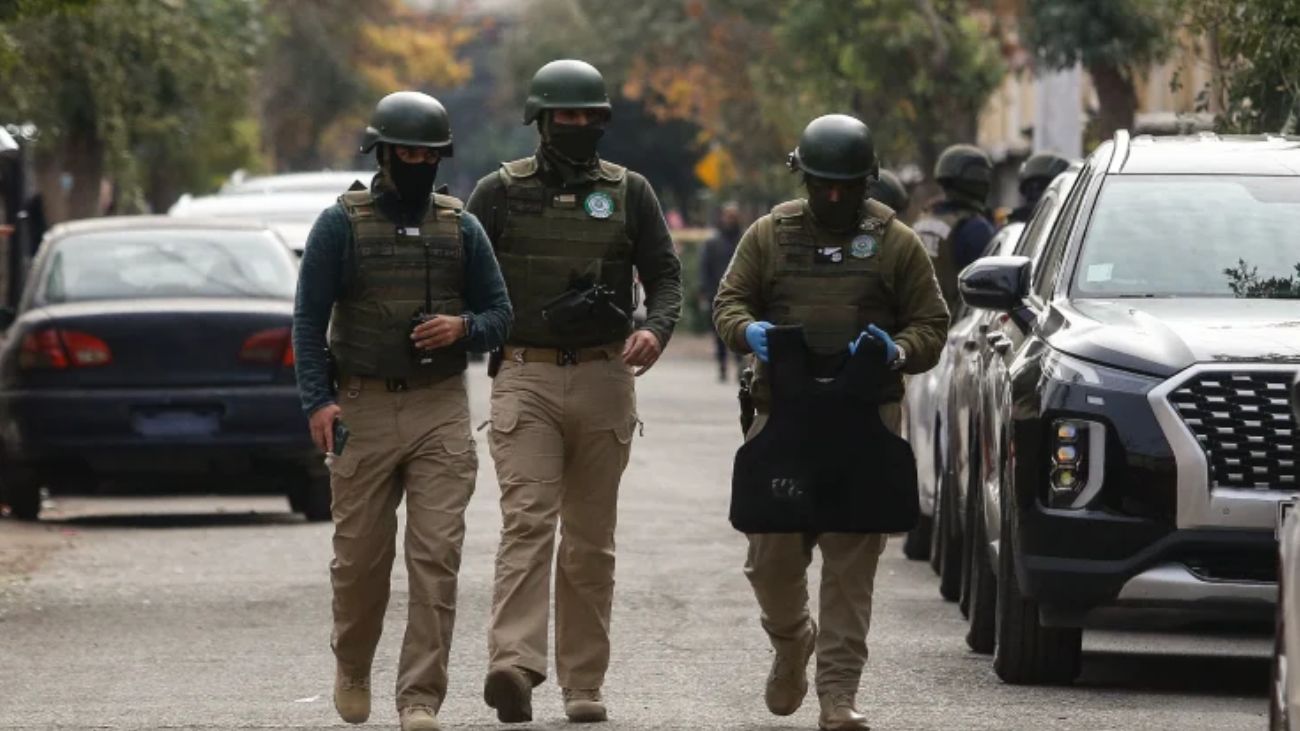 Operativo policial pone fin a fiestas narco en local clandestino