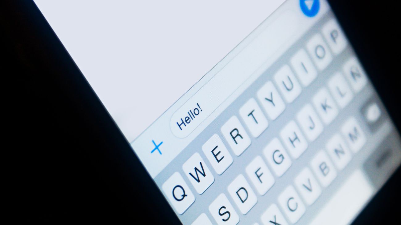 Estafadores telefónicos utilizan supuestas encuestas de salud para hackear cuentas de WhatsApp Estafadores telefónicos utilizan supuestas encuestas de salud para hackear cuentas de WhatsApp