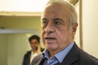 Exministro Jaime Mañalich se disculpa por polémicos comentarios sobre embarazos