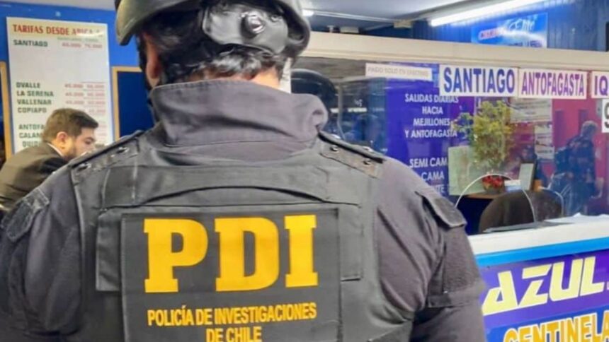 Desbaratan peligrosa red de tráfico de migrantes: PDI arresta a siete personas y se incautan drogas, armas y dinero