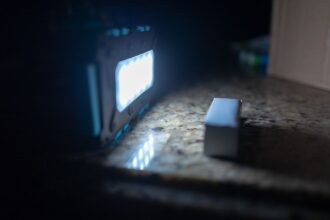 Vecinos de Maipú protestan con cacerolazo por falta de suministro eléctrico