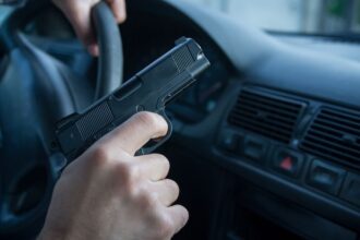 Roban en sucursales de BancoEstado en Maipú aprovechando cortes de luz