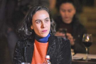 Subsecretaria de Cultura responde a cuestionamientos sobre su salida de sociedad y contratos municipales