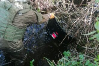 <strong>Encuentran escudo balístico y más evidencia en Cañete, avances en investigación</strong>