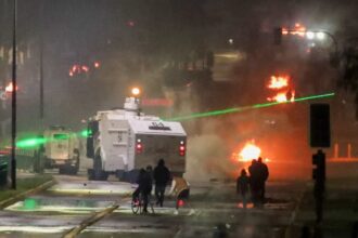 Carabinero baleado y carabinero herido en fiscalizaciones y saqueo