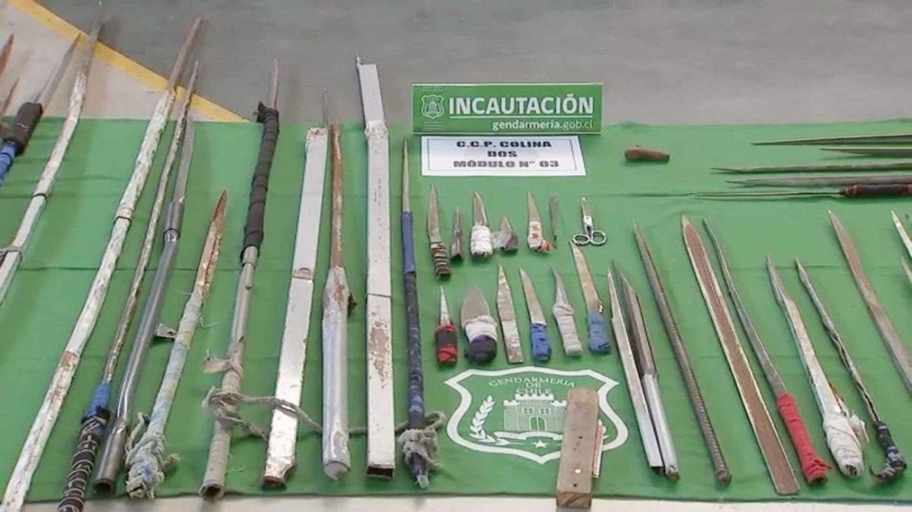 Gendarmería realiza allanamientos en cárceles para garantizar seguridad en Fiestas Patrias Gendarmería realiza allanamientos en cárceles para garantizar seguridad en Fiestas Patrias