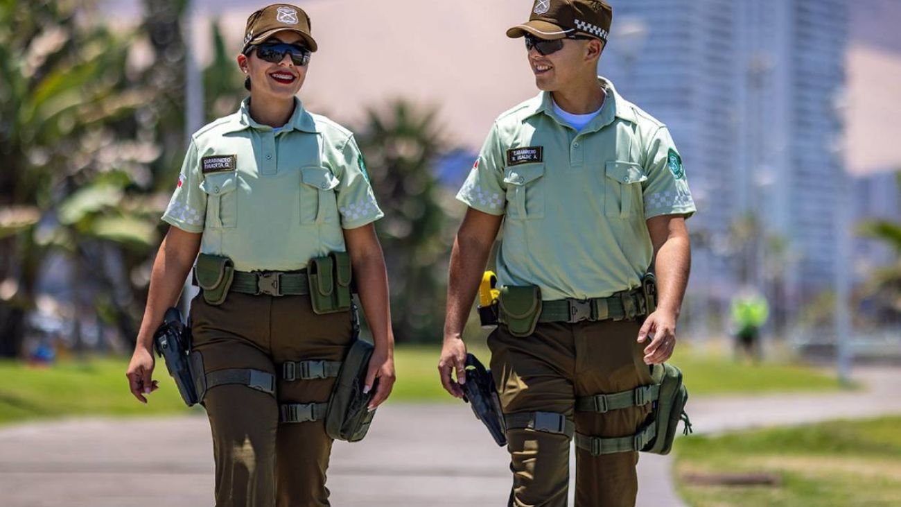 Carabineros de Chile ofrece más de 40 ofertas laborales en distintas áreas Carabineros de Chile ofrece más de 40 ofertas laborales en distintas áreas