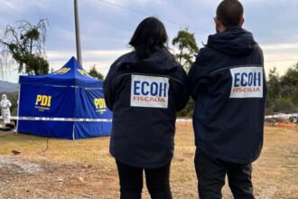 Hallan cadáver con impactos balísticos en la Ruta 68 de Curacaví