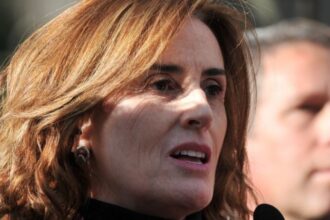 Controversia sueldo Marcela Cubillos: Ministra del Interior responde a críticas