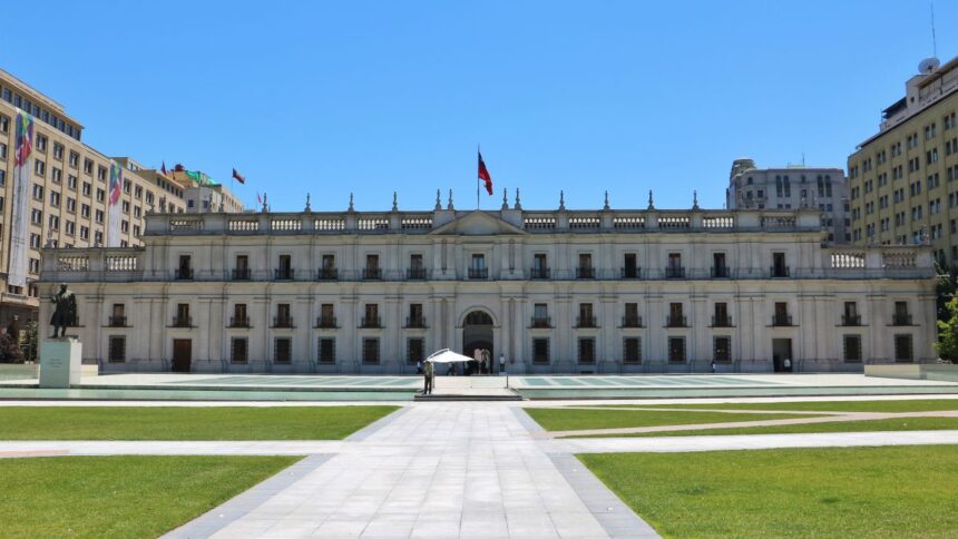 Ofertas laborales en ministerios: sueldos y postulaciones abiertas actualizadas