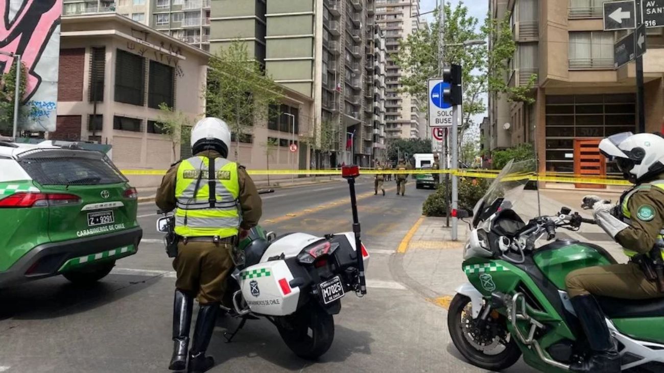 Mujer encotrada sin vida tras caer desde el piso 17: Posible Homicidio