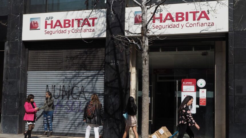 Propuestas de la AAFP para mejorar pensiones en Chile: debate abierto
