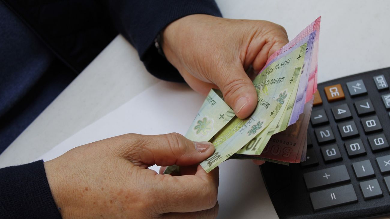 Descubre cómo recuperar tu dinero en exceso de las Cajas de Compensación