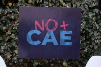 Presidente Boric presenta proyecto para terminar con el CAE y FES.