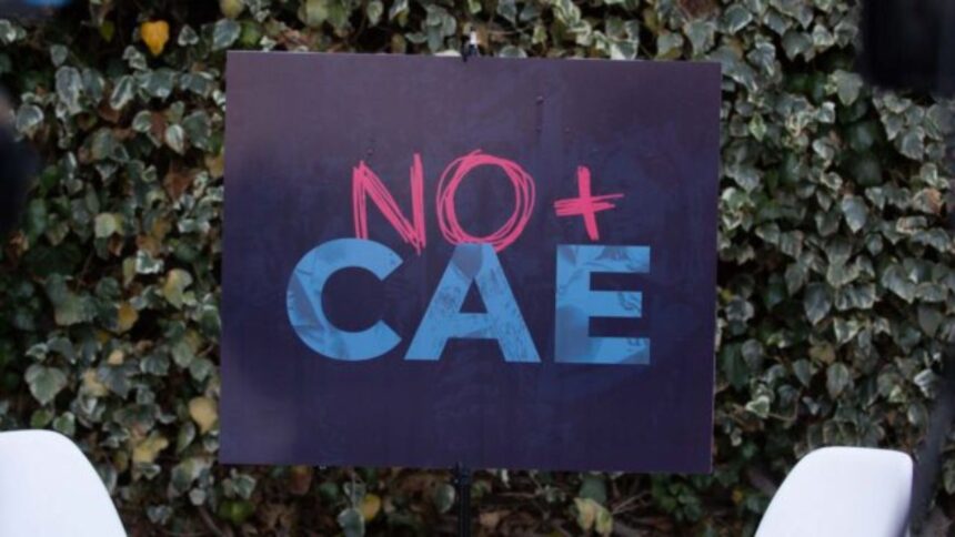 Presidente Boric presenta proyecto para terminar con el CAE y FES.