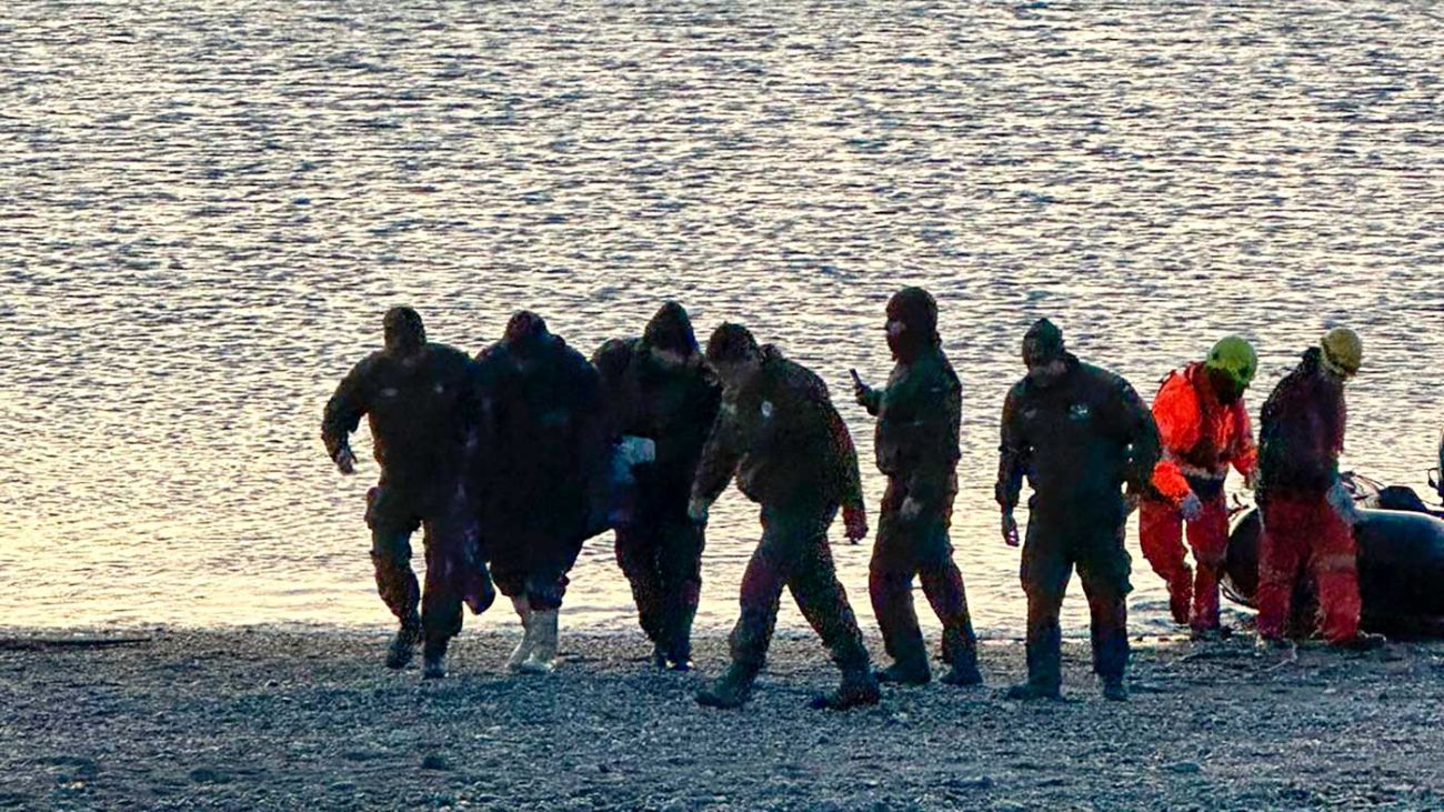 Dramático rescate de pescador arrastrado por corriente en Magallanes