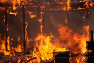 Adulto mayor fallece calcinado en incendio en Osorno por condiciones precarias