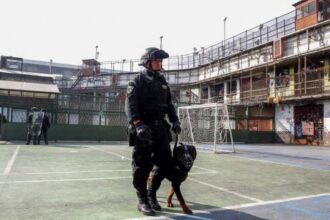 Intento de fuga en ex Penitenciaría de Santiago Sur frustrado por Gendarmería